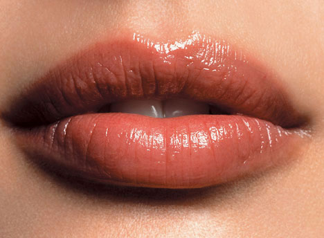 Aumento y micropigmentación labios